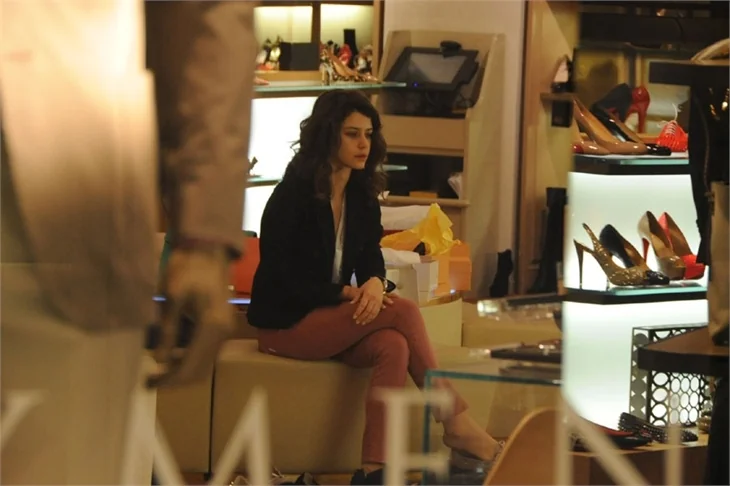 Beren Saat'in 3 saatlik alışverişi!