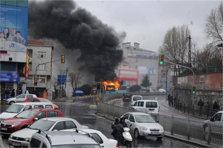 Şişli'de molotof kokteylli saldırı!