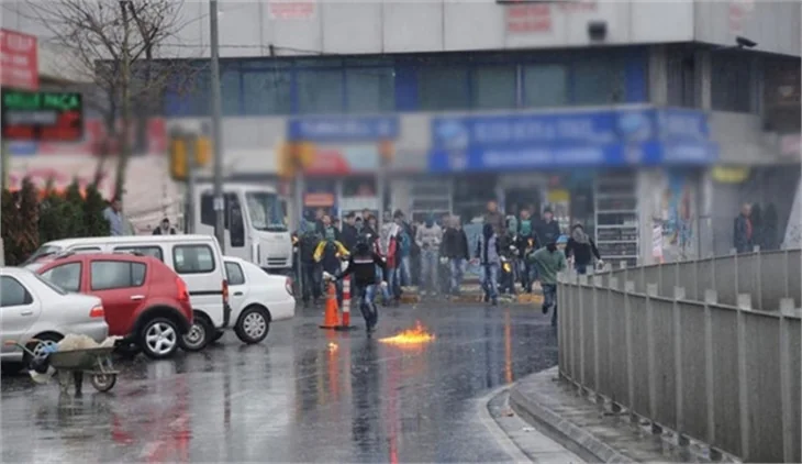 Şişli'de molotof kokteylli saldırı!