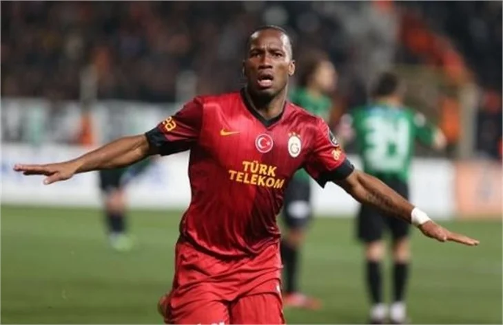 Drogba şov yaptı!