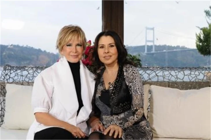 Nilüfer, İzzet Çapa'ya anlattı!