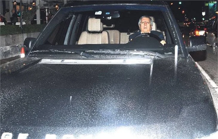 Aziz Yıldırım'ın cezalı hareketi!