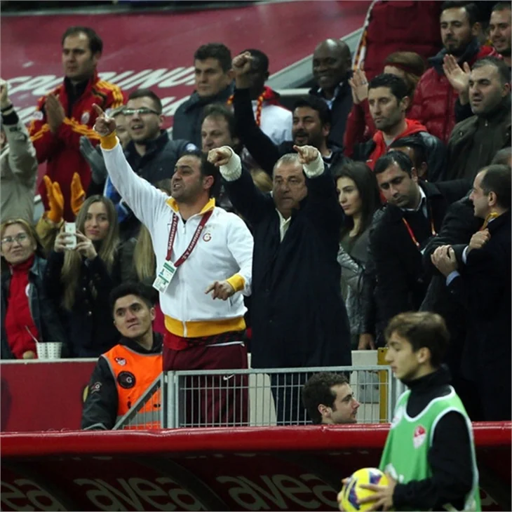 Fatih Terim sevinçten çıldırdı, sosyal medya yıkıldı!