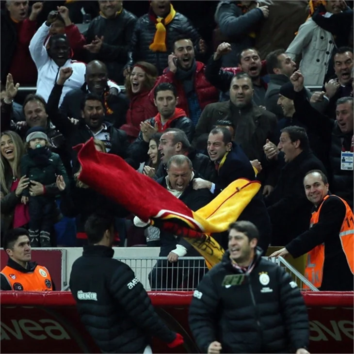 Fatih Terim sevinçten çıldırdı, sosyal medya yıkıldı!