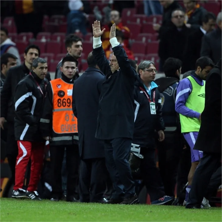 Fatih Terim sevinçten çıldırdı, sosyal medya yıkıldı!