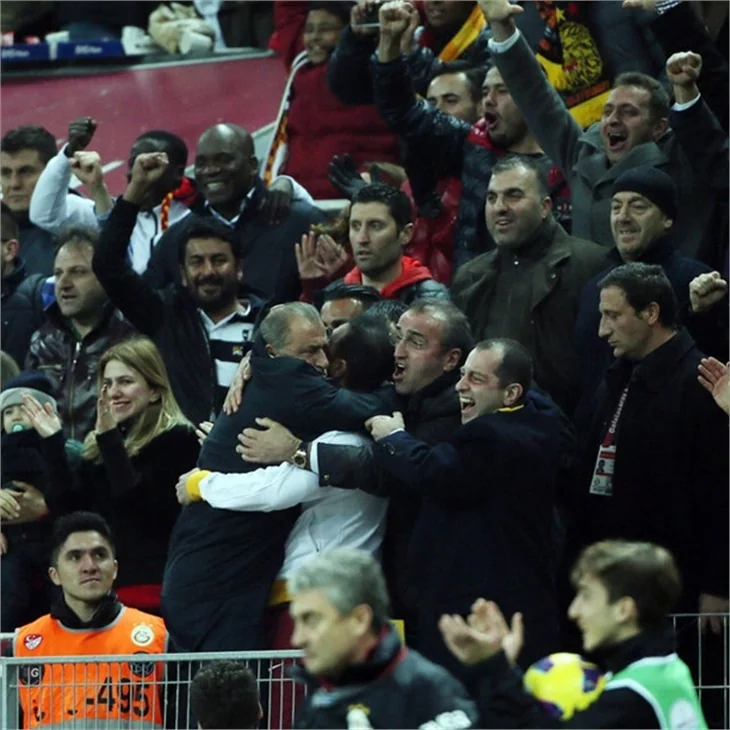 Fatih Terim sevinçten çıldırdı, sosyal medya yıkıldı!