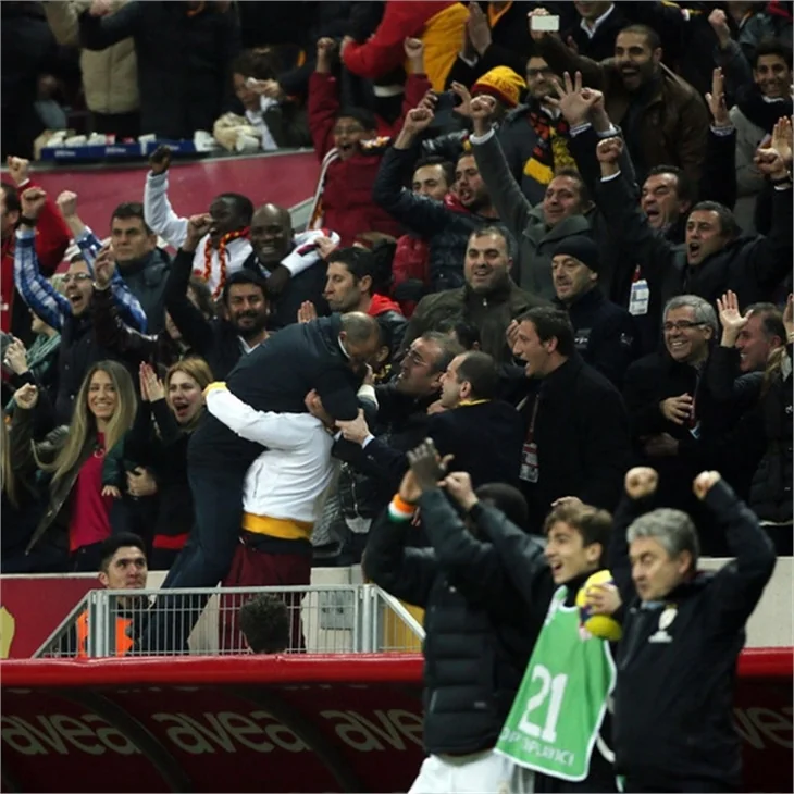 Fatih Terim sevinçten çıldırdı, sosyal medya yıkıldı!