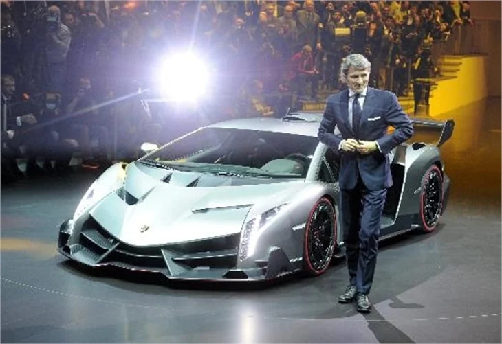 Burası Cenevre... Lamborghini değil, "zehir"
