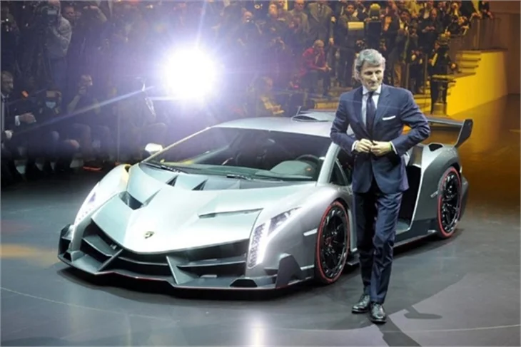 Burası Cenevre... Lamborghini değil, "zehir"