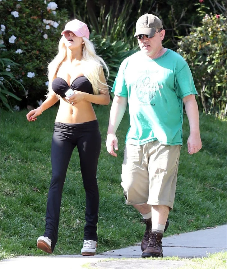 Courtney Stodden böyle spor yapıyor!