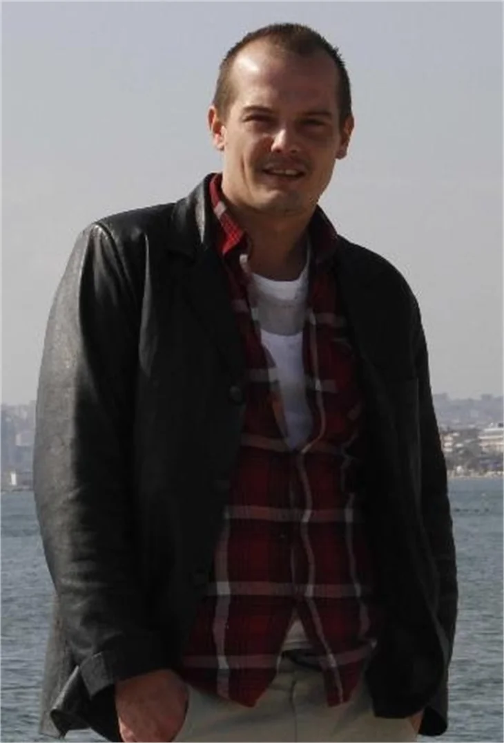Arda Kural, İzzet Çapa'ya anlattı!