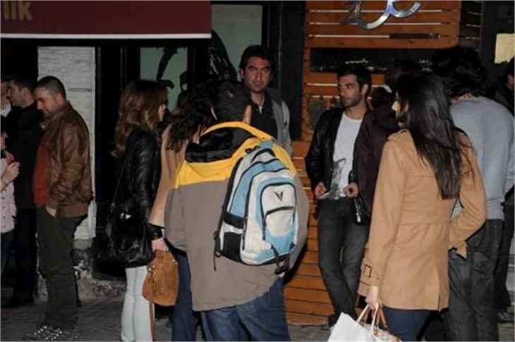 Kayıp Şehir'den veda yemeği!