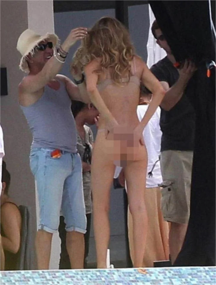Doutzen Kroes nefes kesti!