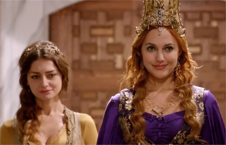Meryem Uzerli, Hürrem'den şikayetçi oldu!