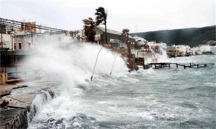 İstanbul, Bodrum ve İzmir'den lodos manzaraları