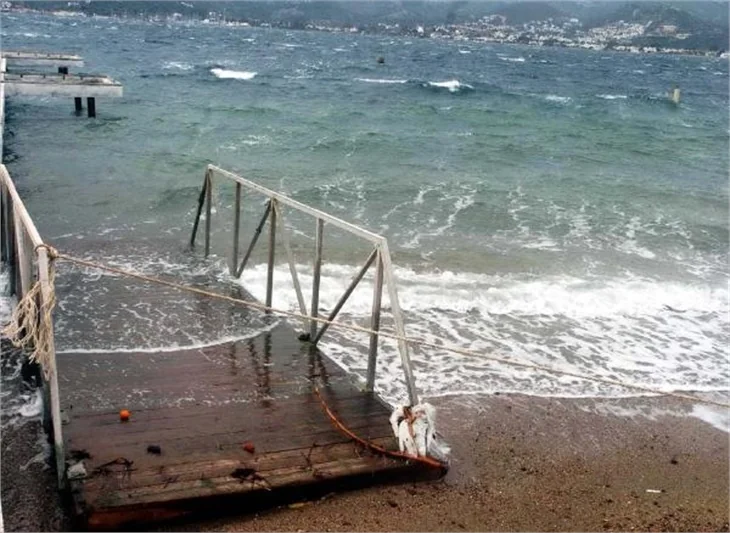 İstanbul, Bodrum ve İzmir'den lodos manzaraları