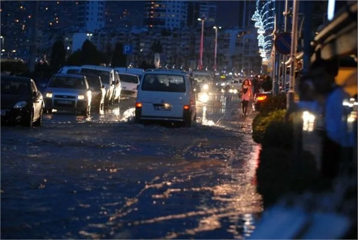İstanbul, Bodrum ve İzmir'den lodos manzaraları