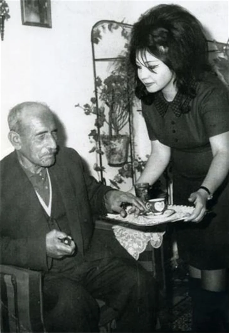 İzzet Çapa, Çiğdem Özer röportajı!