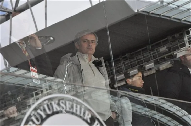 Jose Mourinho, Kayseri'de Galatasaray'ı izledi