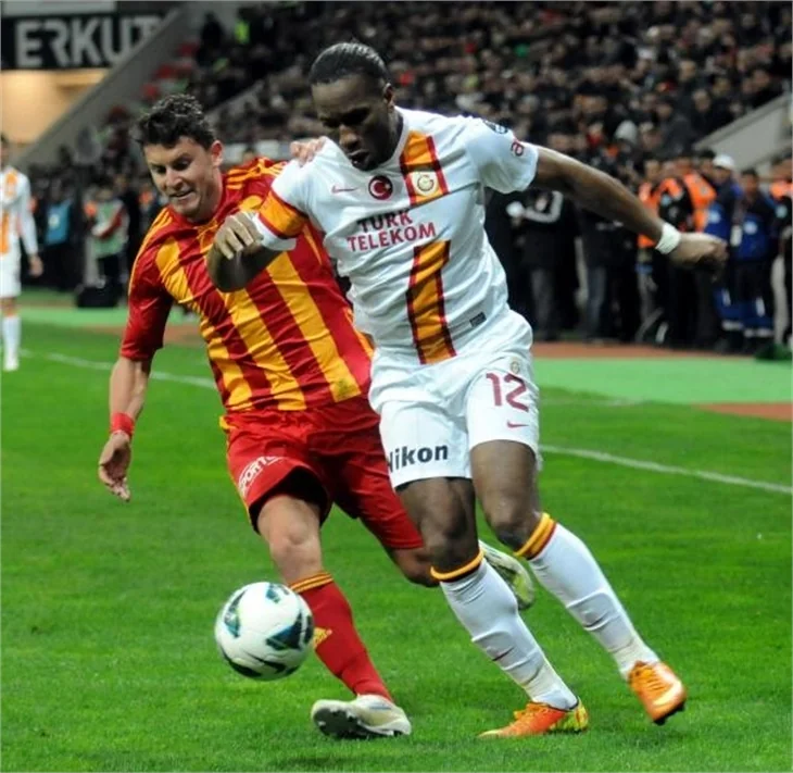 Jose Mourinho, Kayseri'de Galatasaray'ı izledi