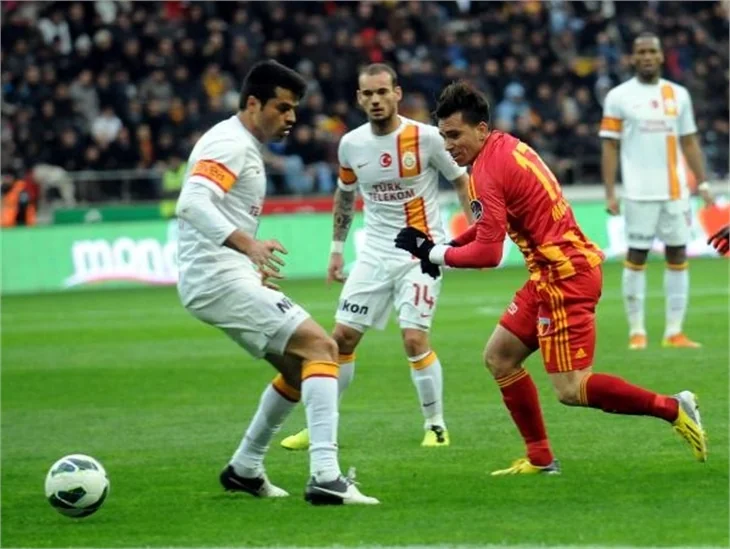 Jose Mourinho, Kayseri'de Galatasaray'ı izledi