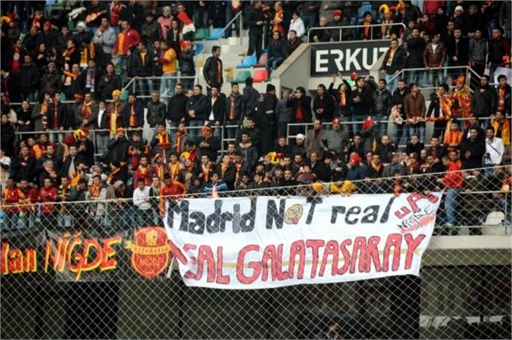 Jose Mourinho, Kayseri'de Galatasaray'ı izledi
