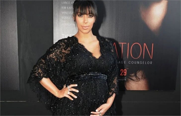 Kardashian hamileliği hakkında ilk kez konuştu!