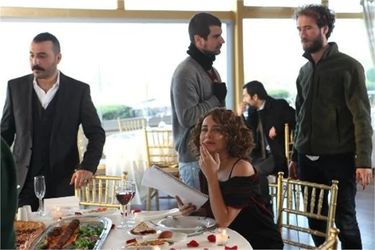 Dizi setlerinde neler oluyor?