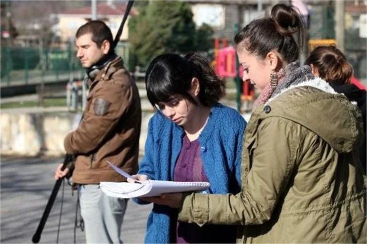 Dizi setlerinde neler oluyor?