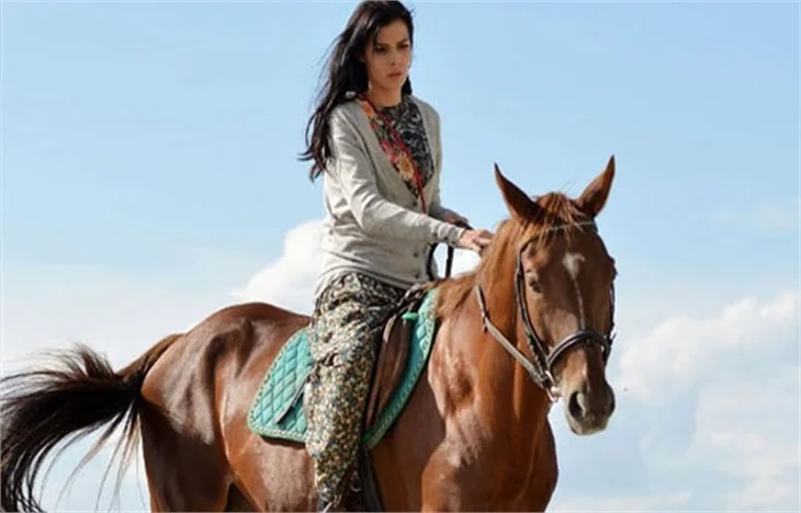 Hatice Şendil: At binmeyi öğrendim ama...