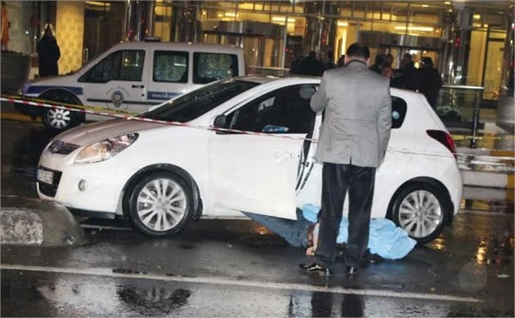 İstanbul'un göbeğinde şok eden cinayet!