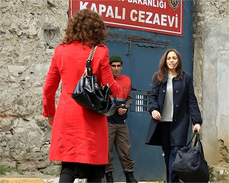 Ve Cemre özgür!