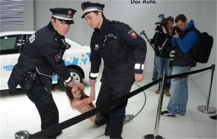 FEMEN'den Putin'e protesto