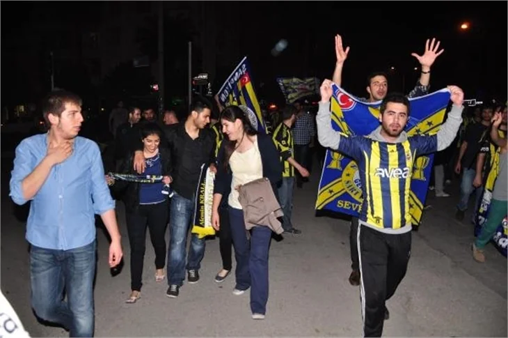 Fenerbahçe kasasını da doldurdu