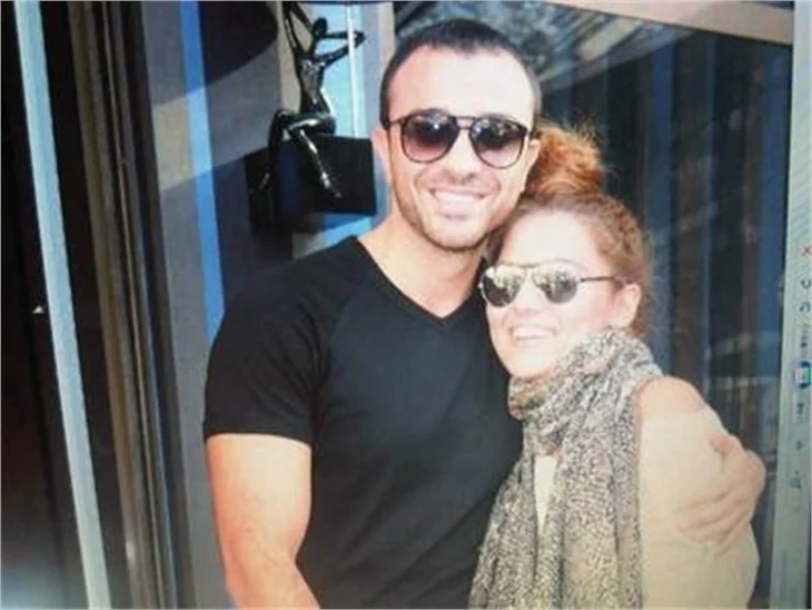 İzzet Çapa, Demet Akalın röportajı!