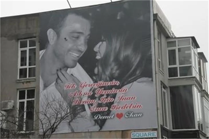 İzzet Çapa, Demet Akalın röportajı!