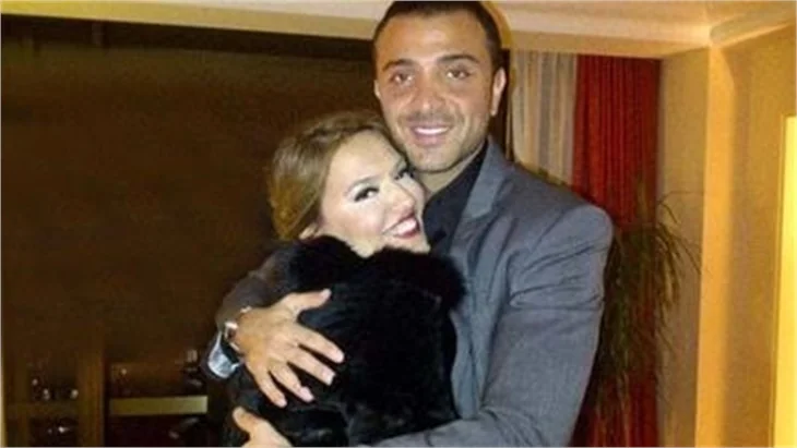 İzzet Çapa, Demet Akalın röportajı!