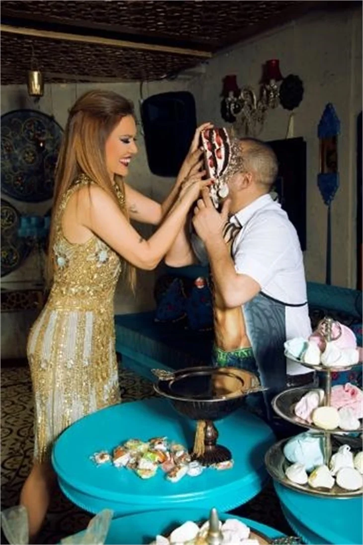 İzzet Çapa, Demet Akalın röportajı!