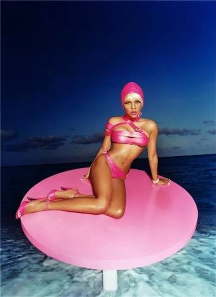 David LaChapelle'nin ünlü fotoğrafları satışta!