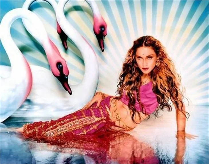 David LaChapelle'nin ünlü fotoğrafları satışta!