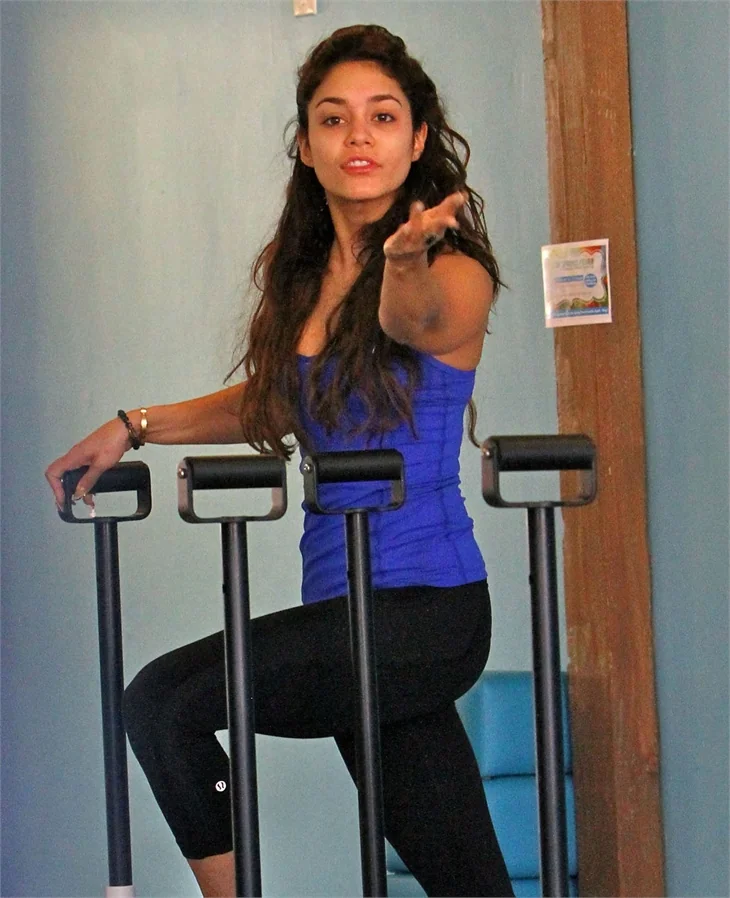 Vanessa Hudgens'tan şok hareket!