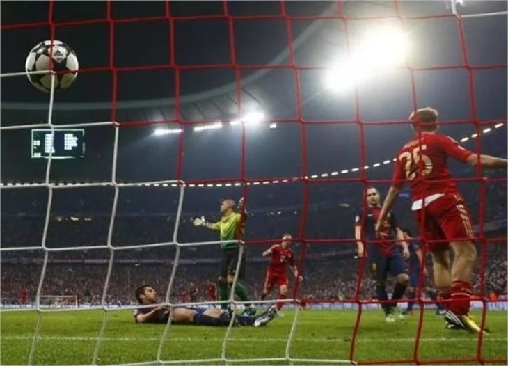 Panzerler Messi Messi dinlemedi