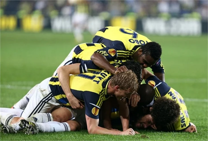 Lizbon aktarmalı Amsterdam'a gidiyoruz!