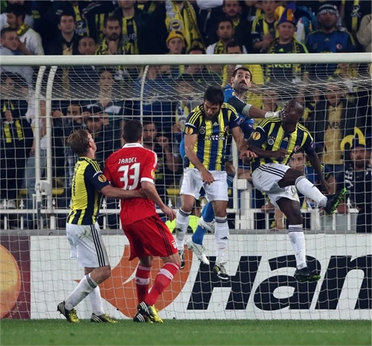 Lizbon aktarmalı Amsterdam'a gidiyoruz!