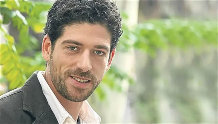 Cemal Hünal uçağı birbirine kattı!