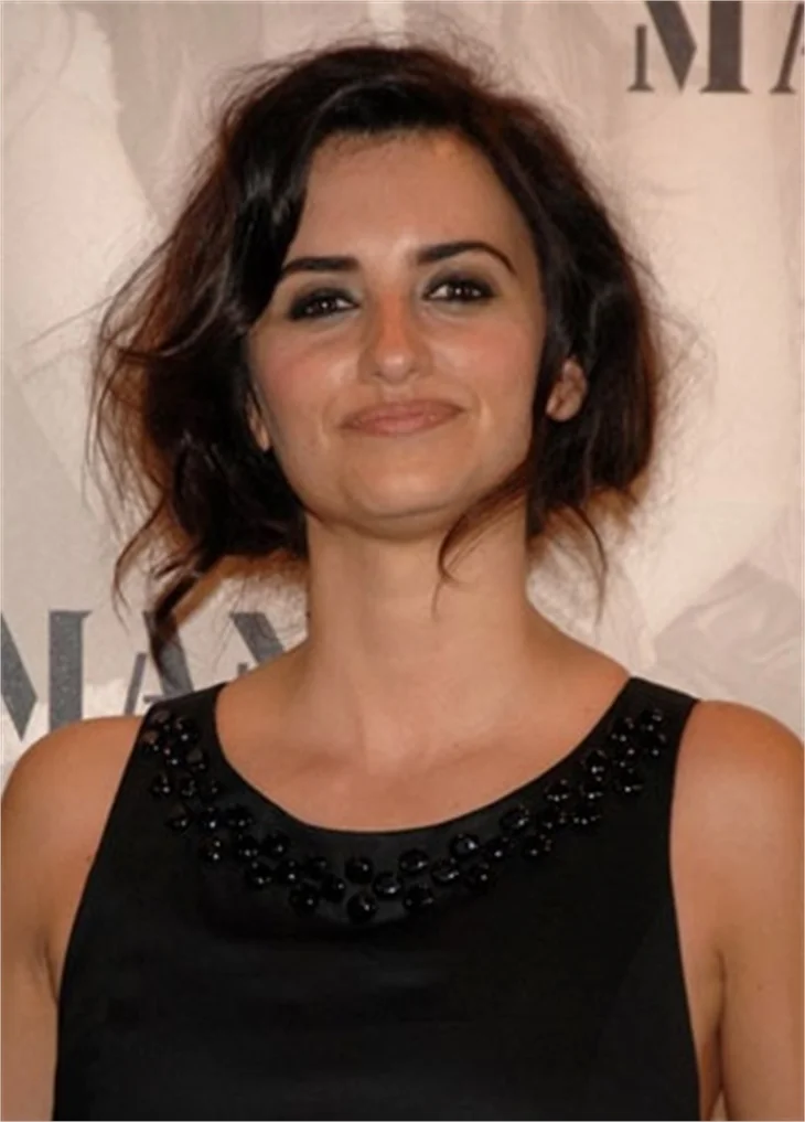 Monica Cruz'dan 'Provakatif' reklam!