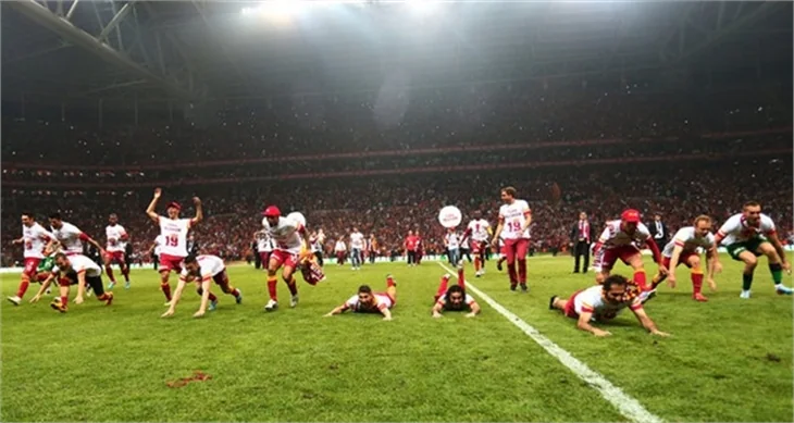 Galatasaray'ın şampiyonluk maçından kareler!