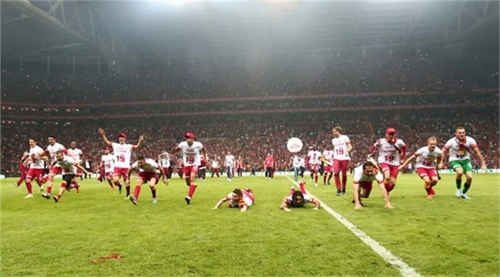 Galatasaray'ın şampiyonluk maçından kareler!