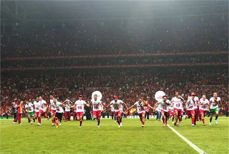Galatasaray'ın şampiyonluk maçından kareler!