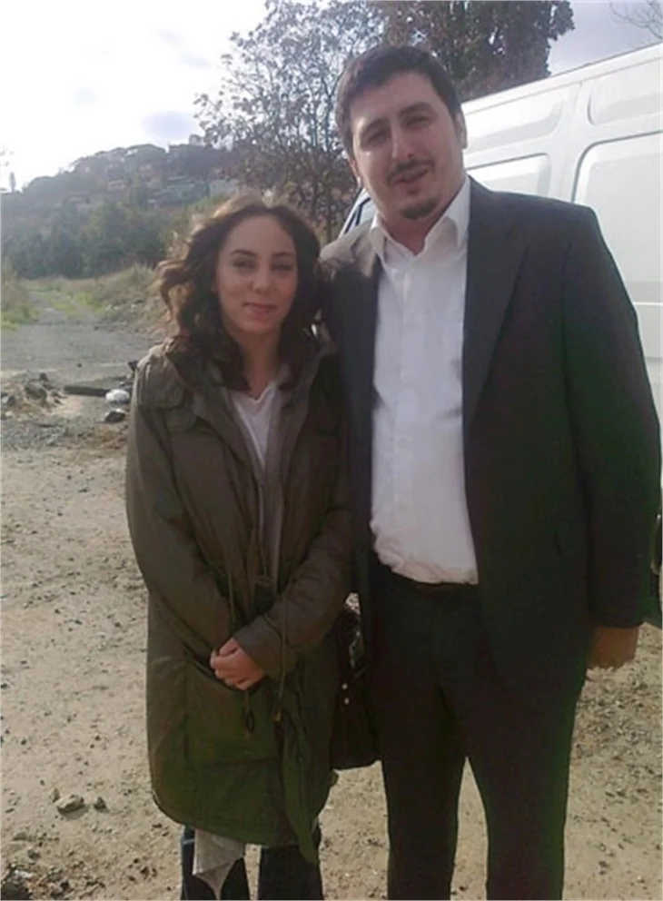 "Kuzey Güney"de kırmızı ruj tepkisi!